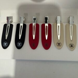 Chanel Beaute Hair Clips Accessory